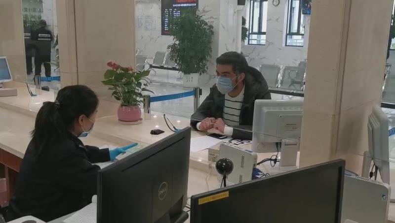 宅家的老外們陸續復工，快看看簽證過期了沒？信息技術咨詢正當時